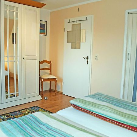 Ferienwohnung Karnitz Im Herzen Von Ruegen Екстериор снимка